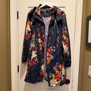 Etage of Denmark contemporary style and protection from the elements.